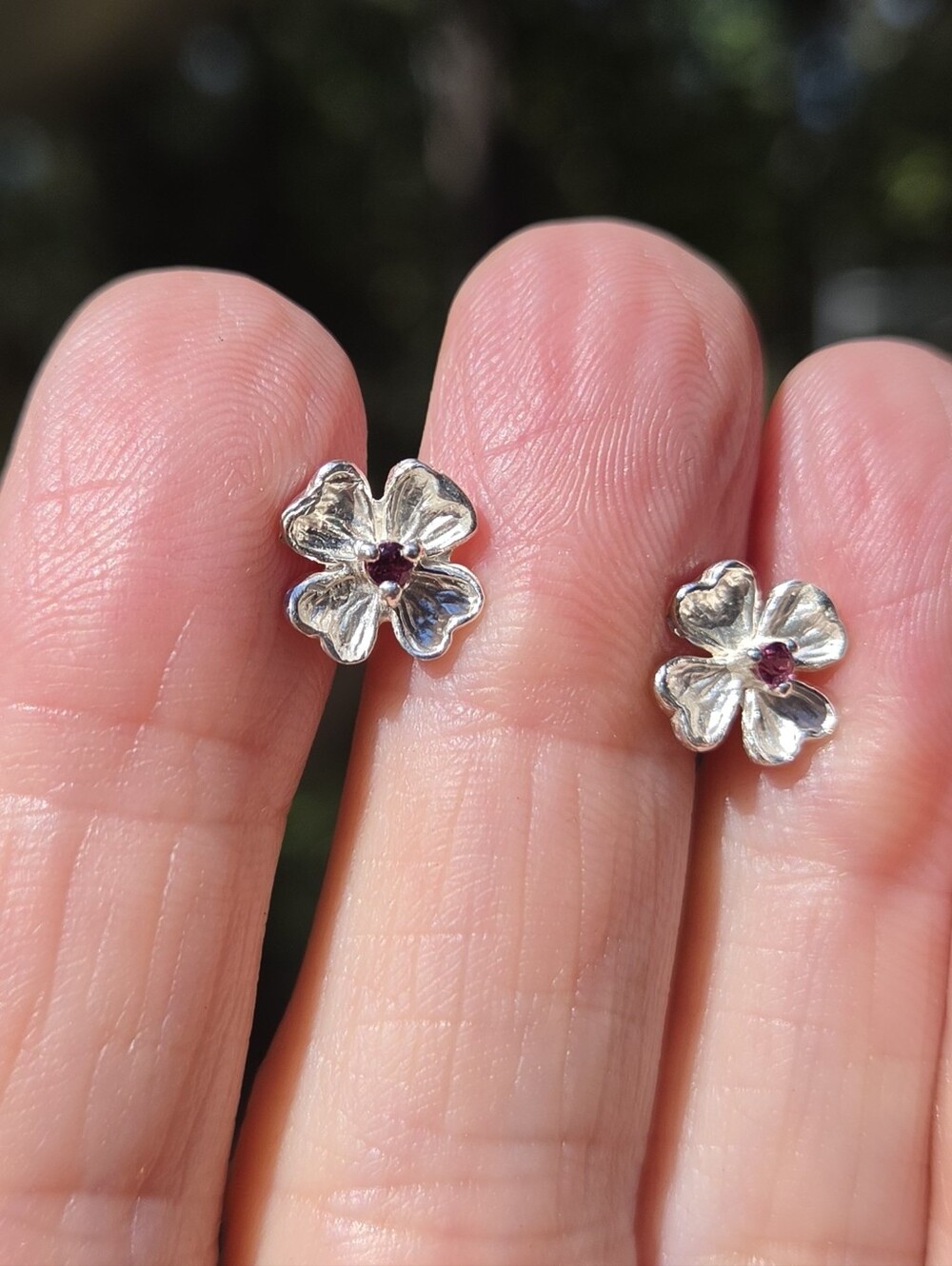 Rhodalite Sterling & White Gold Flower Earrings - Picture 6 of 9